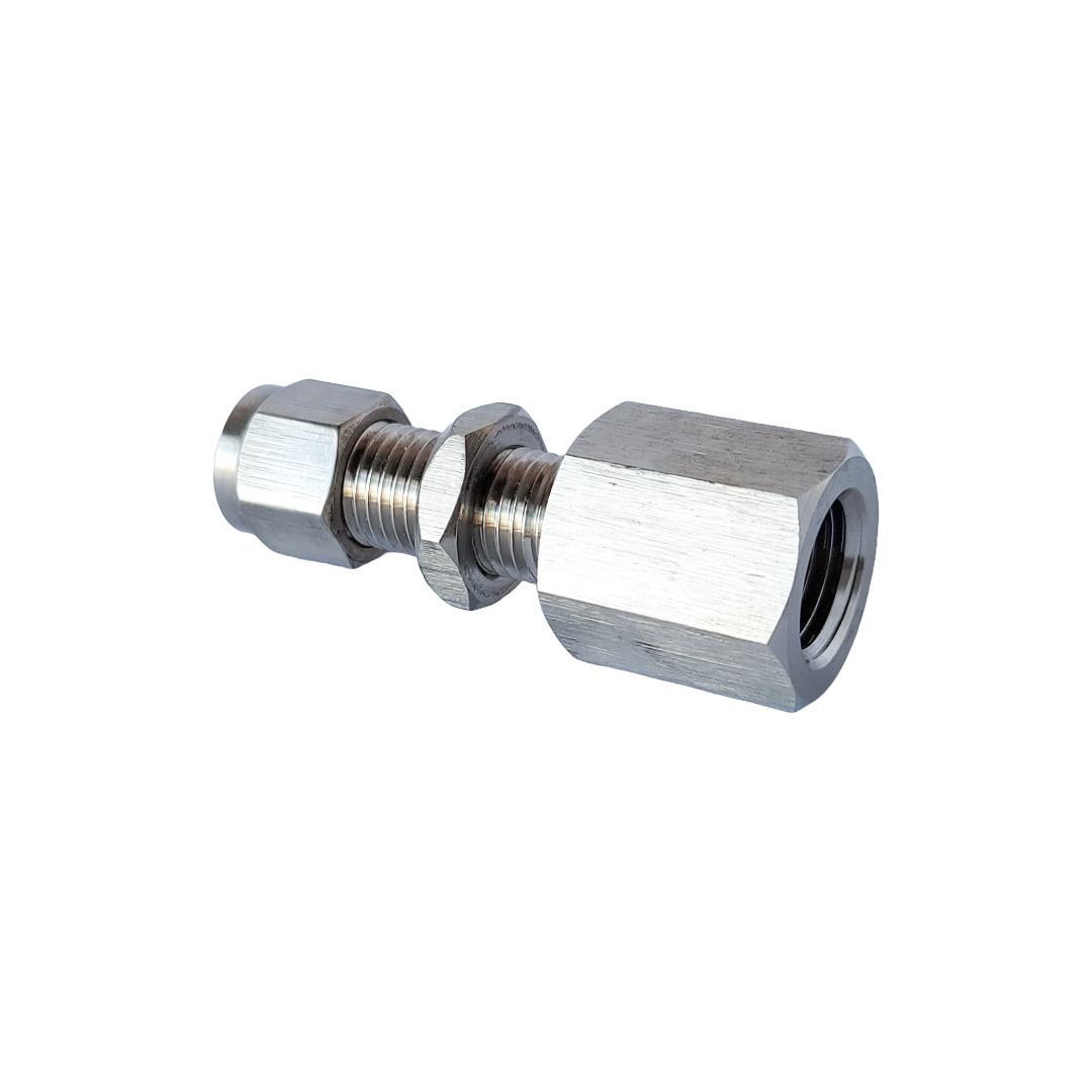 Conector hembra pasa muro